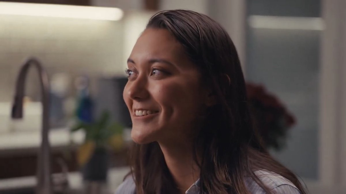 Would you give up a "dream job" to chase your childhood dream? Elena did. This is her story.