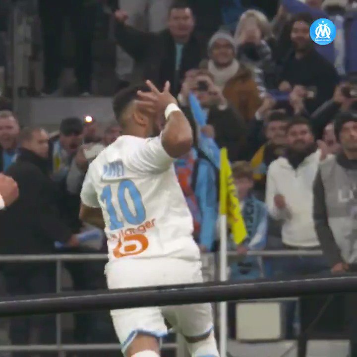 C’était il y a déjà 𝟲 𝗔𝗡𝗦 𝗝𝗢𝗨𝗥 𝗣𝗢𝗨𝗥 𝗝𝗢𝗨𝗥 😢 Le récital de Dimitri Payet au Vélodrome lors de l’Olympico 🤯💙 Il avait chauffé tout le monde en conférence de presse et avait ensuite assumé sur le terrain 😤🫡