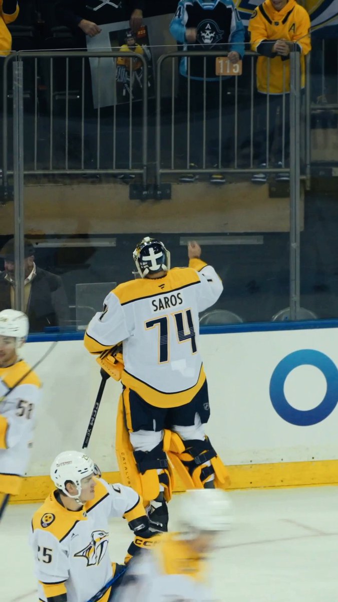 Rock, paper, scissors ➡️ goalie stick A moment this young Juuse Saros fan won't forget!