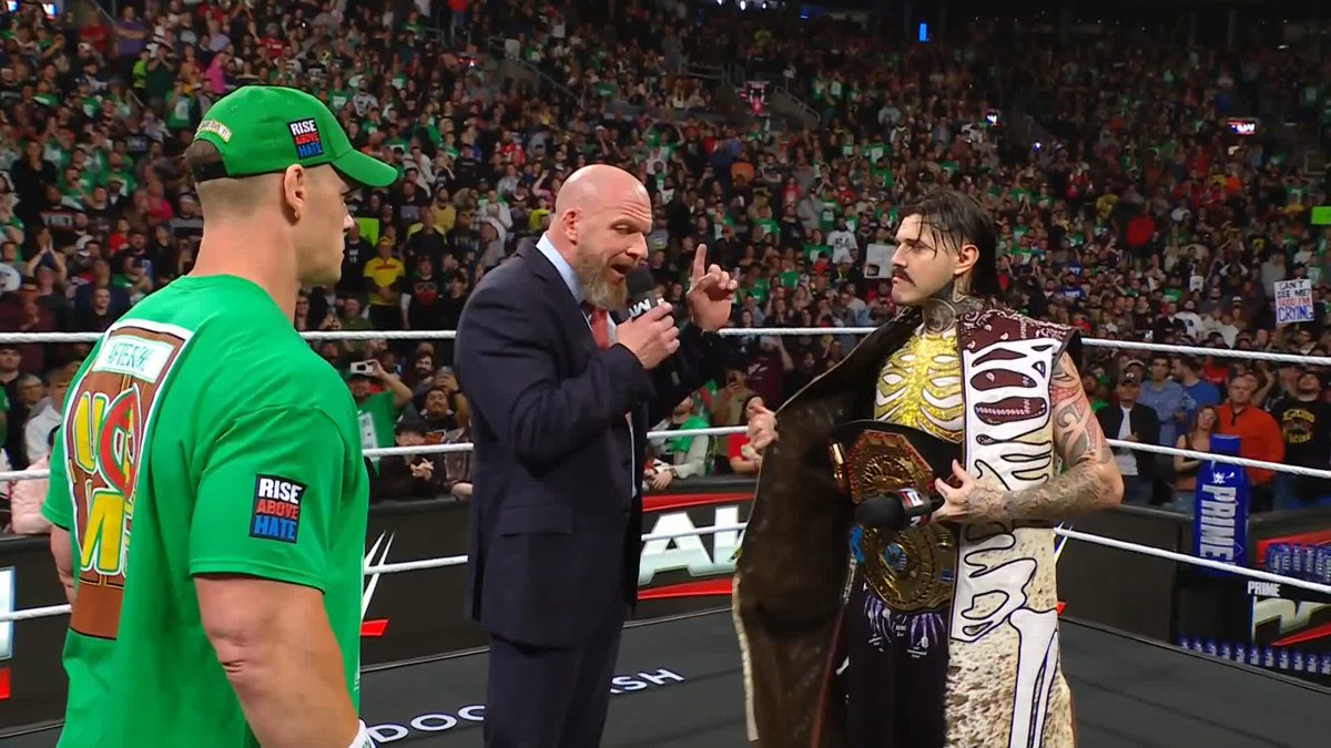 We're getting DOMINIK MYSTERIO vs. JOHN CENA for the Intercontinental Championship RIGHT NOW on RAW! 🤯