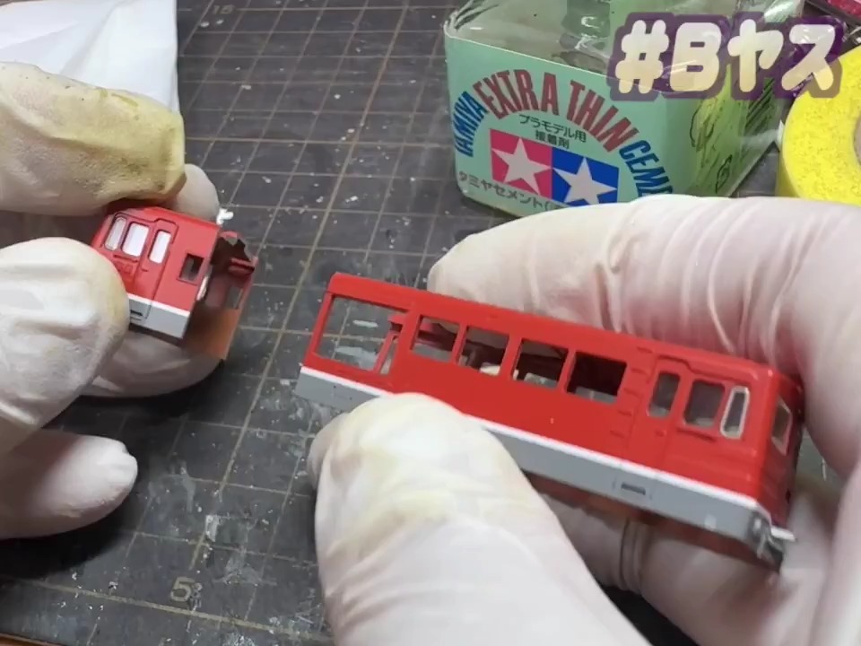 #Bヤス の威力ふたたび！ DF50をショーティー化改造中です。車体切断面の高精度な平滑化はBヤスで！ 再塗装なしで車体の接合ができます。接合痕もほぼほぼ分かりません！ 詳しくはハッシュタグ #Bヤス で！ #鉄道模型 #Nゲージ