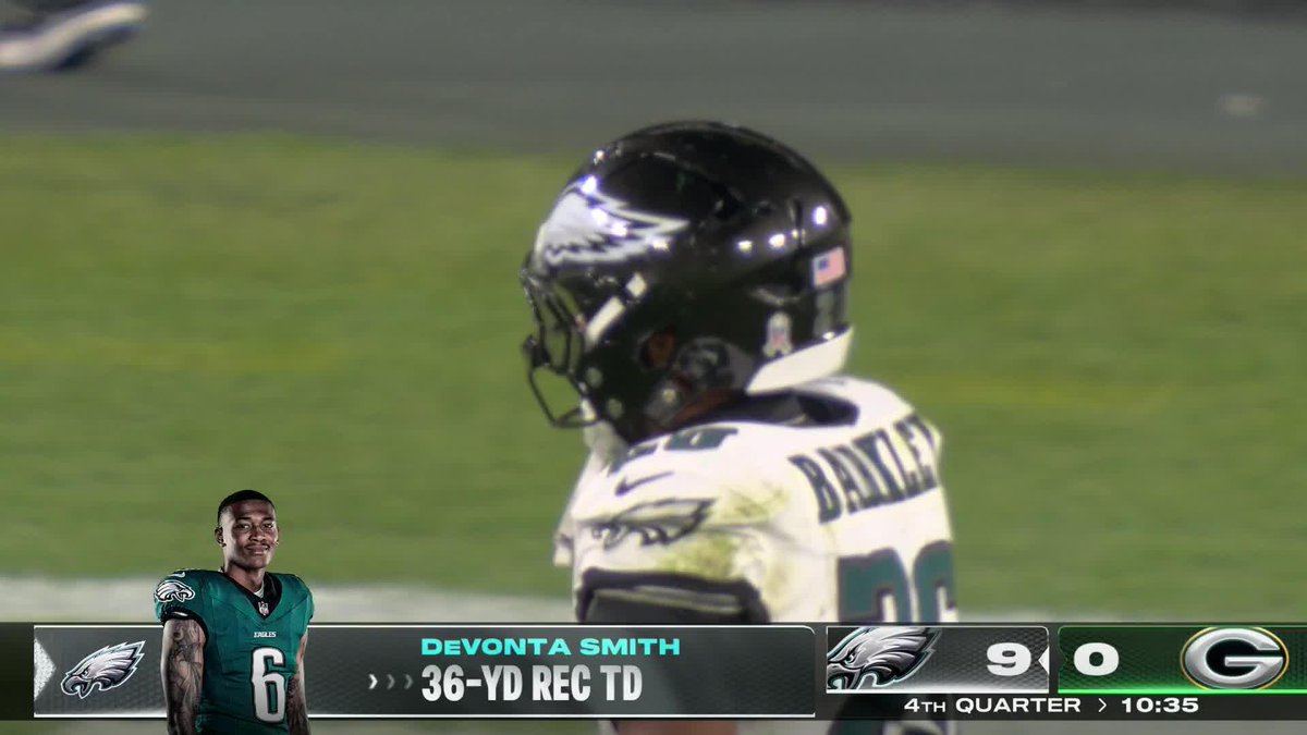DEVONTA SMITH WENT UP AND GRABBED IT FOR THE TD 🔥