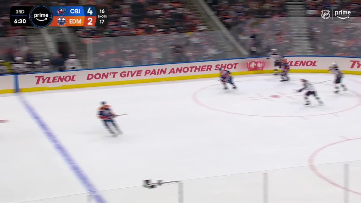 ANOTHER gorgeous goal from Connor McDavid 🤩 Wow!