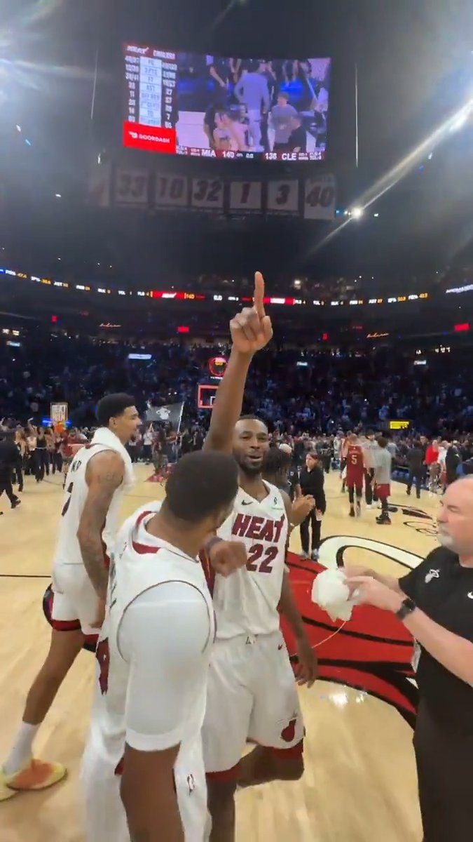How about a POV from the court of the winning shot 👀