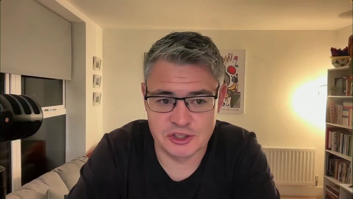 🗣️ "It's a borderline call, for me it was fair enough" The Independent's Miguel Delaney and The Telegraph's Jason Burt don't agree with Liverpool contacting the PGMOL about the decision to rule out Virgil van Dijk's goal against Man City.
