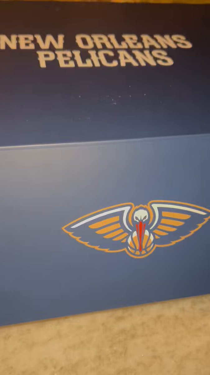 Arrived yesterday for Angel from New Orleans Pelicans . 🔥