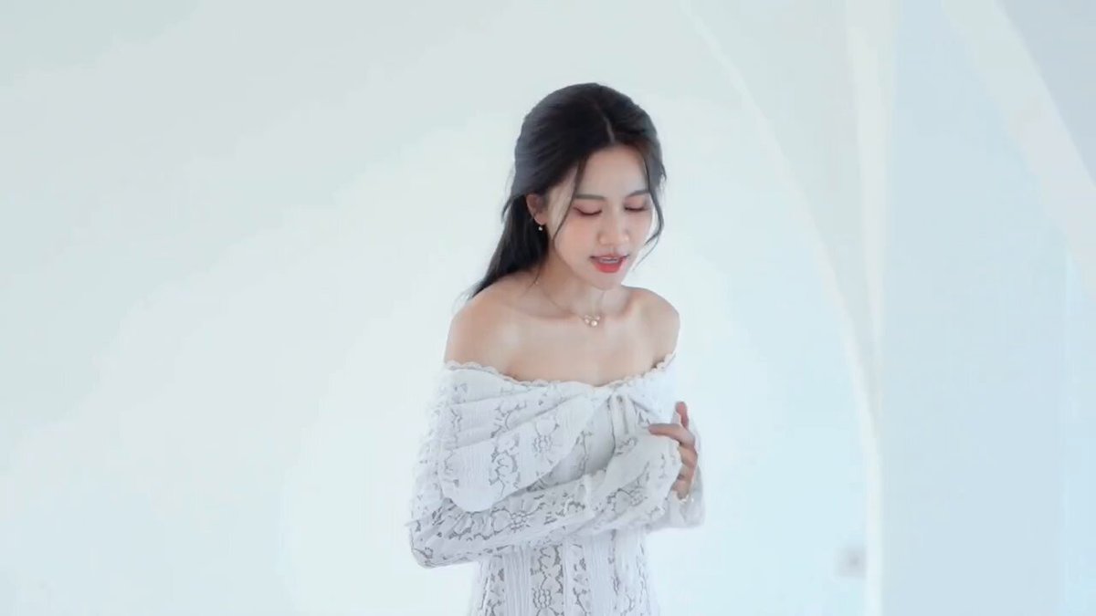 โอ้โห ซีนเปลี่ยนจากคนสวยขาเป็นสุดหล่อ ดิชั้นกรี๊ดลั่นเลย น้ำหนึ่งอะ ต่อให้จะชอบสวนโพแฟนคลับแค่ไหน แต่ก็เสิร์ฟในสิ่งที่แฟนคลับชอบอยู่ตลอด คนอะไร สวยก็ไปสุด หล่อก็หล่อสุด รักเค้า🫶 #Namneung_TimeFlies #NamneungMilinD