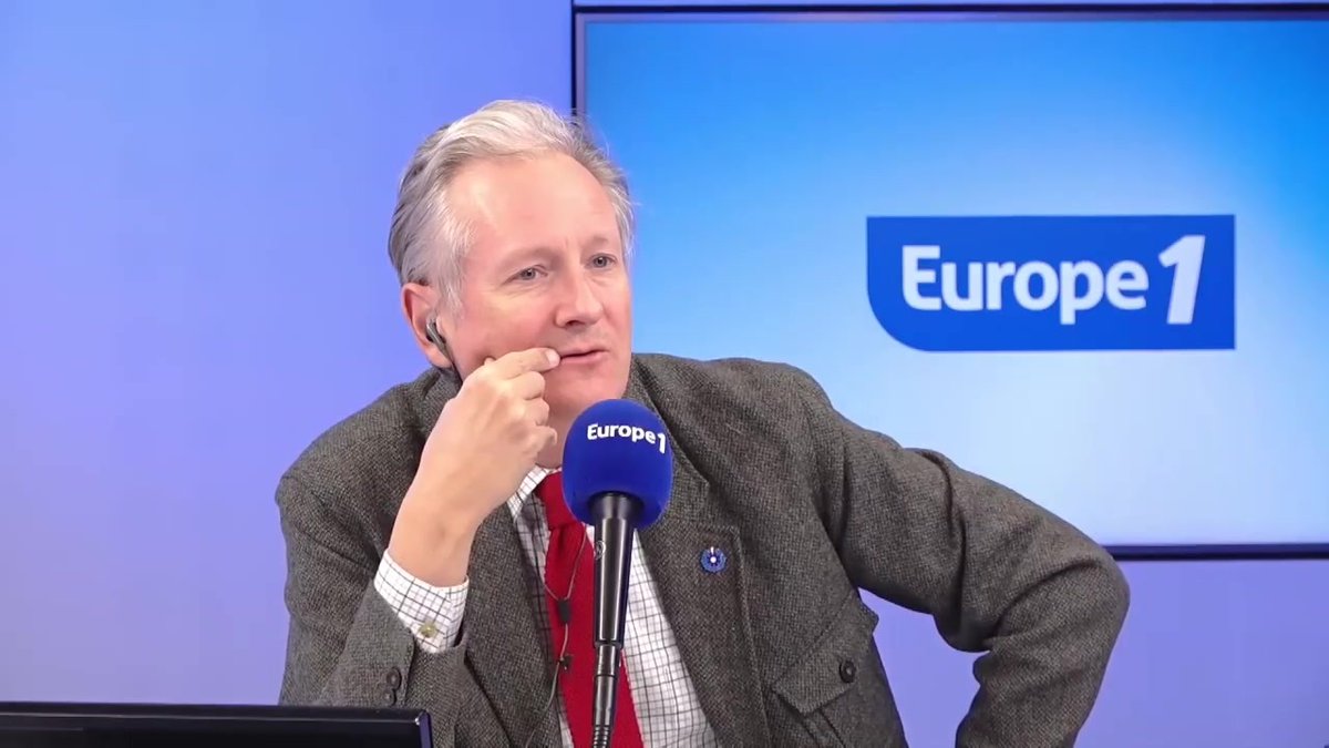 "L’audiovisuel public, c’est la BBC à la française !" affirme G-William Goldnadel, auteur de Vol au-dessus d’un nid de cocus (Fayard) ➡️ En direct dans #Europe1Soir sur #Europe1