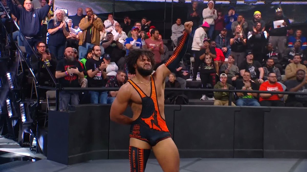 WHAT. A. WIN. Tavion Heights WWE just pulled off the HUGE victory over Josh Briggs! 🙌