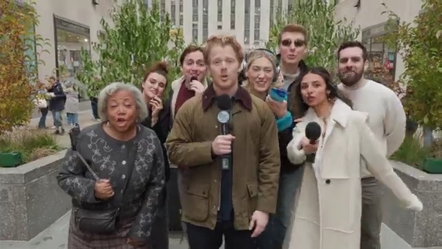 Correspondent @bigmackhubbell attempts to interview random people outside Rockefeller Center about cuffing season, but quickly learns he isn't the only one 😭 #FallonTonight