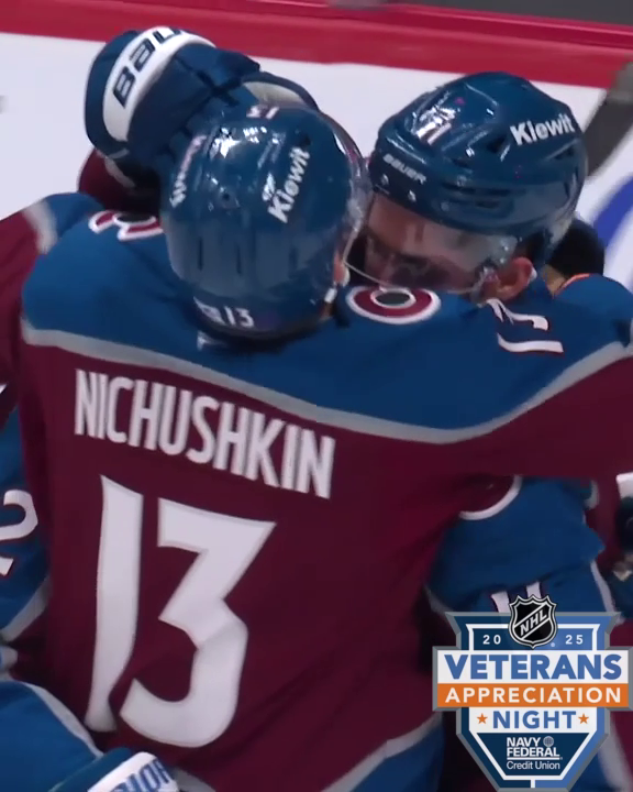 GABRIEL LANDESKOG HAS HIS FIRST GOAL OF THE SEASON! ๐จ ๐บ: NHLonTNT & Actually HBO Max โก๏ธ Veterans Appreciation Night presented by Navy Federal Credit Union