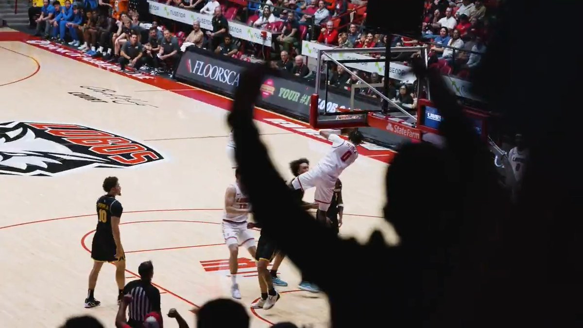 Loudest roars of the season 🔊 ... so far #GoLobos