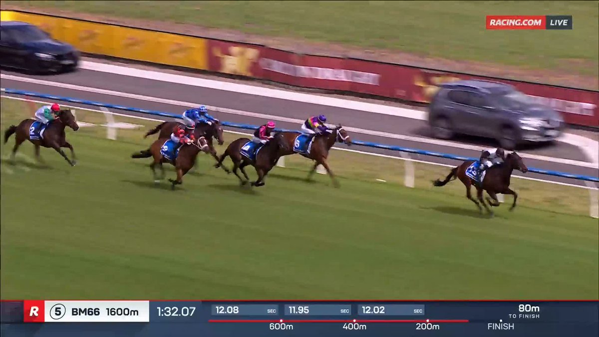 Caulfield Heath Race 5 I Touchdown TOUCHDOWN! 🏈 Luke Currie gives the Lindsay Park Racing gelding full rein in the final furlongs to score impressively in the first leg of the quaddie 🌟 📺 Ch. 78/68, Foxtel 529, Kayo or via our app REPLAYS: