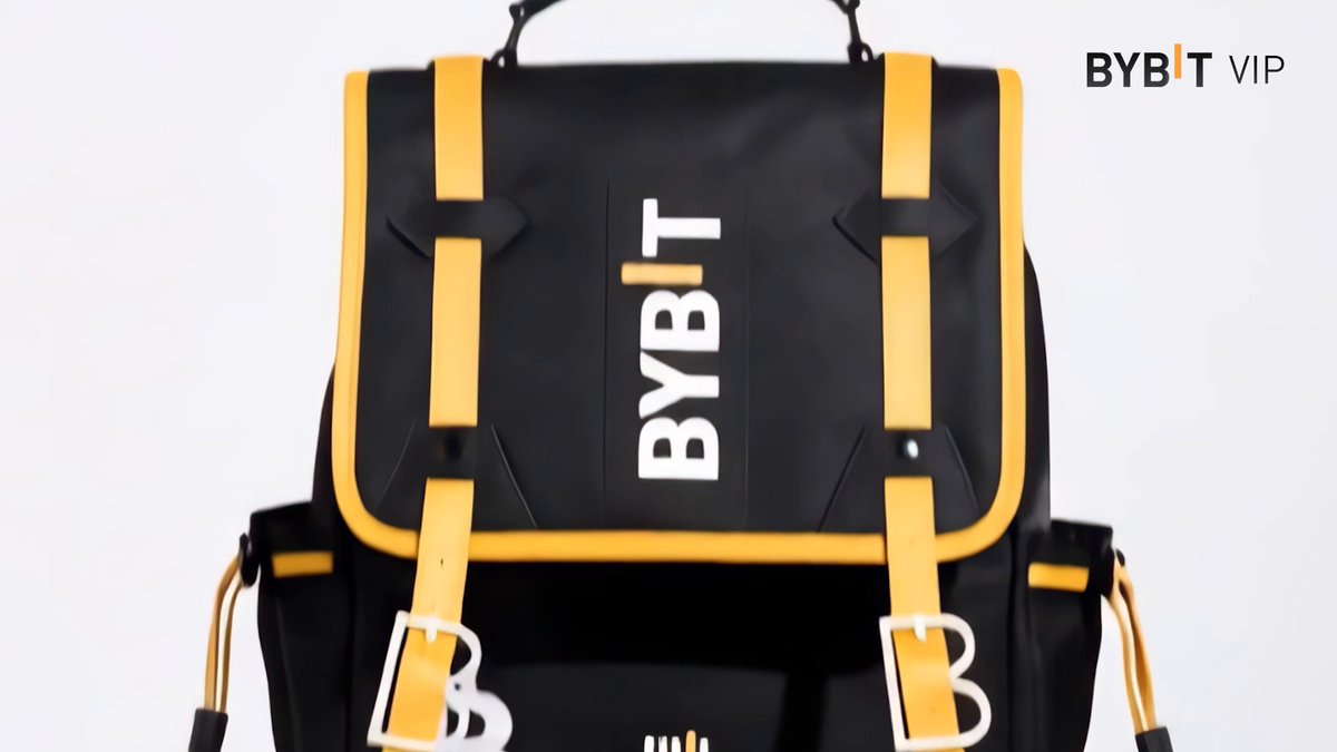 This isn't just merchandise — it's a mark of belonging to the elite. 💼 Join Bybit VIP now and showcase your status: #Bybit #CryptoArk #BybitVIP