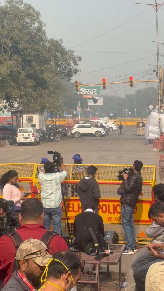 NIA is doing videography of the cars damaged in the #RedFortBlast . Collection of evidence is still in process.