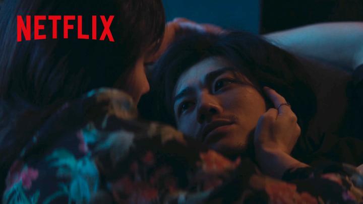 寛(赤西仁)×アイリーン(中村ゆり) 『#匿名の恋人たち』本編未公開ベッドシーン 不眠症の寛と「一度寝た男性とは寝ない」というポリシーを持つアイリーンの一度目の夜。 二人のサイドストーリーをどうぞ♡ #RomanticsAnonymous