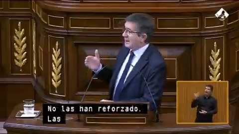 #EnDirecto | Patxi López bromea proponiendo a Feijóo que haga a Abascal ministro de Trabajo: "Así le seguimos todos el ejemplo, viene 20 minutos a trabajar y luego a descansar. ¡Eso sí que es reducir la jornada laboral!"
