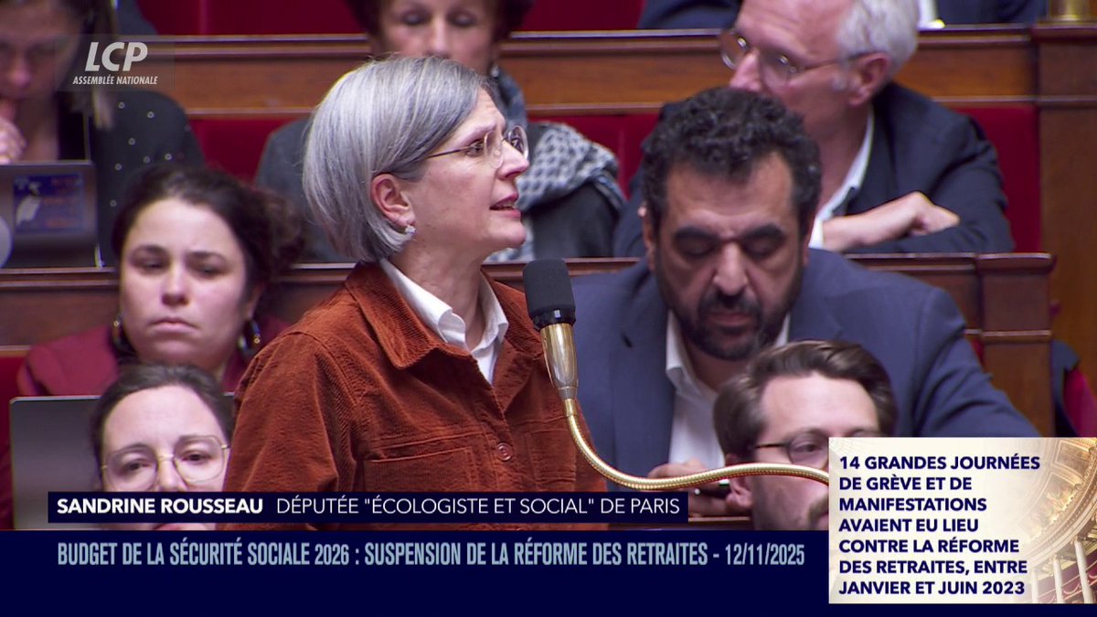 Réforme des retraites : "Une majorité de députés de mon groupe a décidé de voter pour le décalage de cette réforme", déclare Sandrine Rousseau, qui demande au gouvernement comment il compte "financer le coût de ce décalage". #DirectAN #PLFSS2026