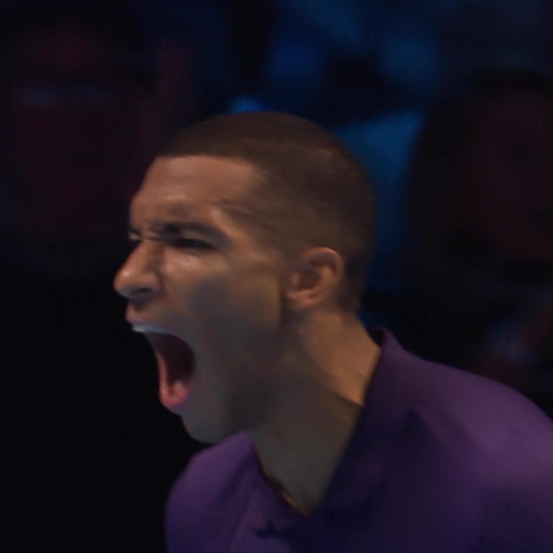 FAA holds his nerve 😮💨 Félix AugerAliassime fights back to secure the win, 4-6 7-6 7-5 over Shelton! #NittoATPFinals