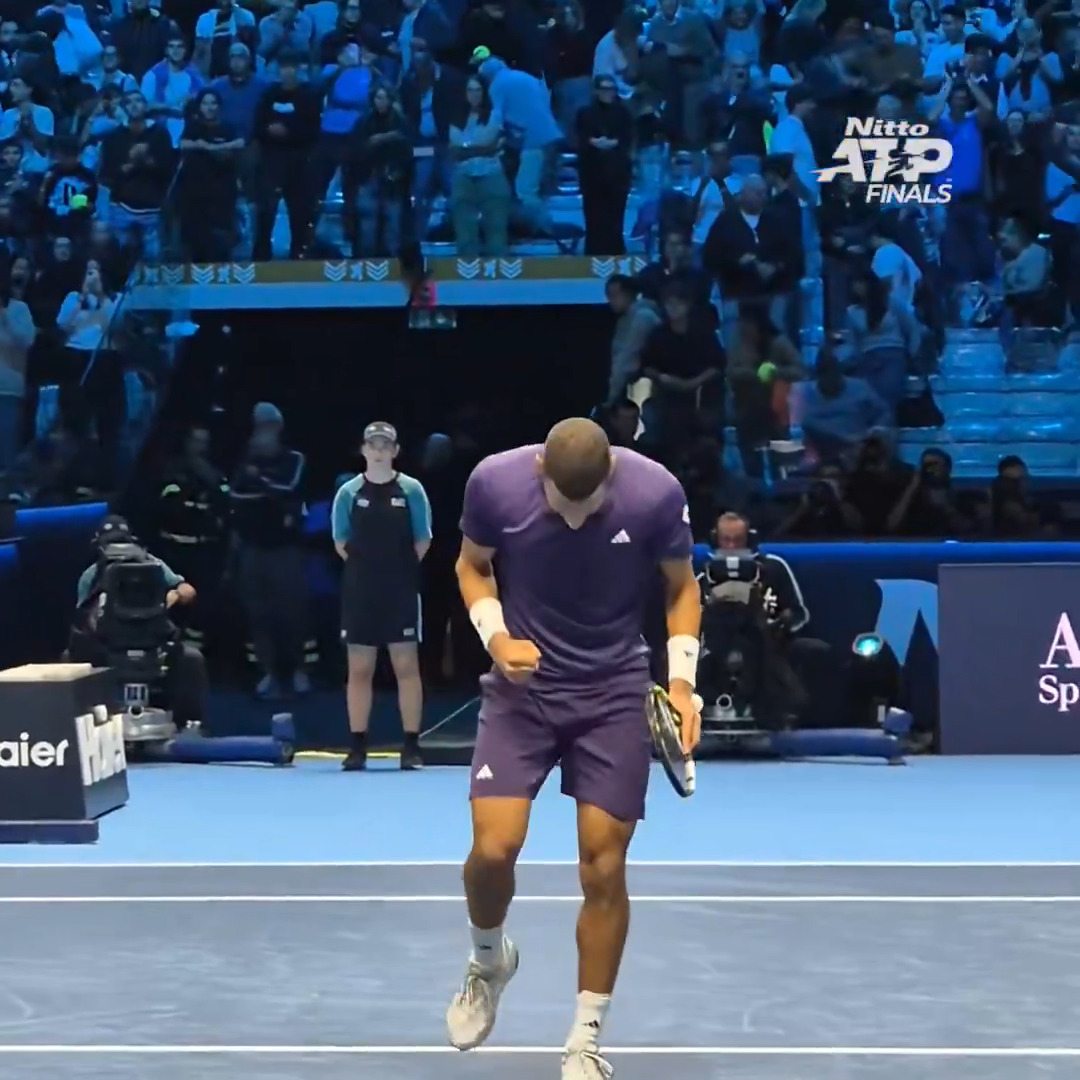 Look at what it means 😤 Félix AugerAliassime keeps his hopes alive in Turin with a brilliant comeback victory over Shelton in the Bjorn Borg Group! #NittoATPFinals