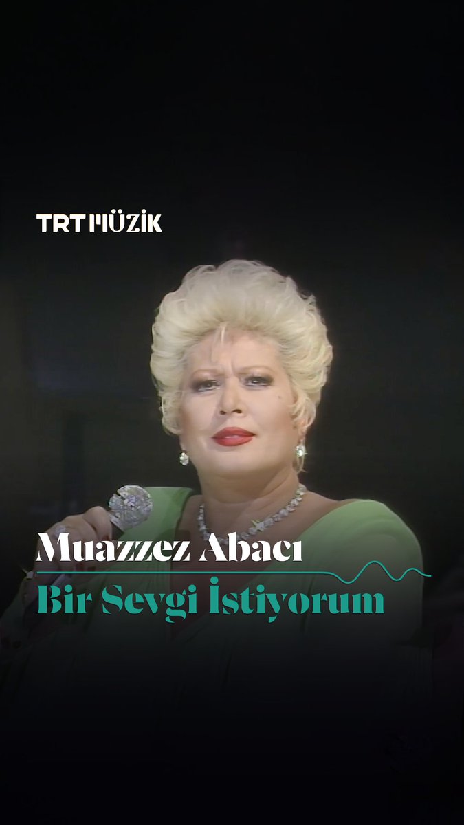 Usta sanatçı Muazzez Abacı, 78. doğum gününde kalp rahatsızlığı nedeniyle hayatını kaybetti.