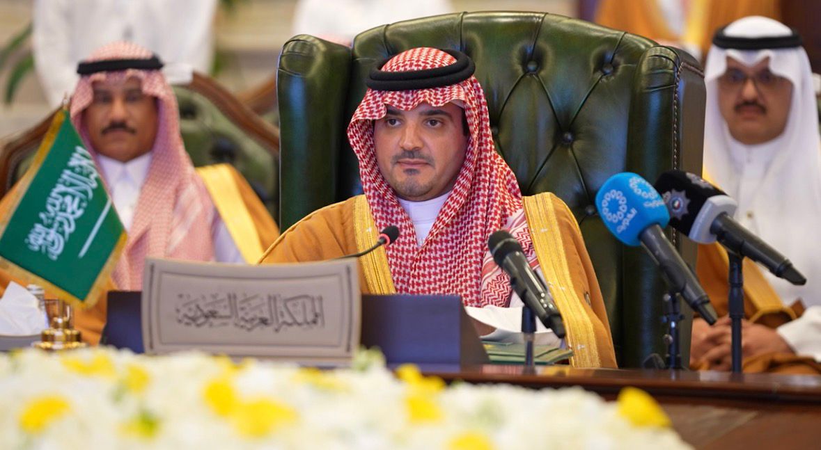 📹| كلمة الأمير عبدالعزيز بن سعود خلال الاجتماع الـ42 لأصحاب السمو والمعالي وزراء الداخلية بدول مجلس التعاون الخليجي الذي عقد في الكويت.