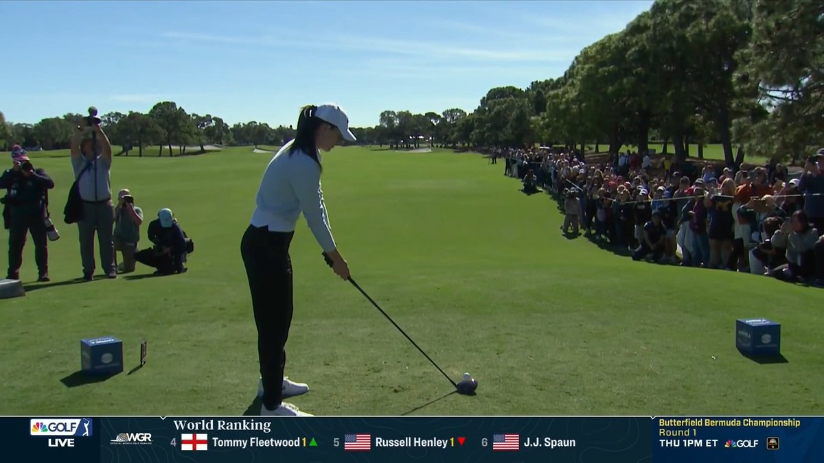 Sophie Cunningham launched her drive into the crowd during the Annika Pro-Am and several older gentleman faked getting hit so they could get a hug 😅