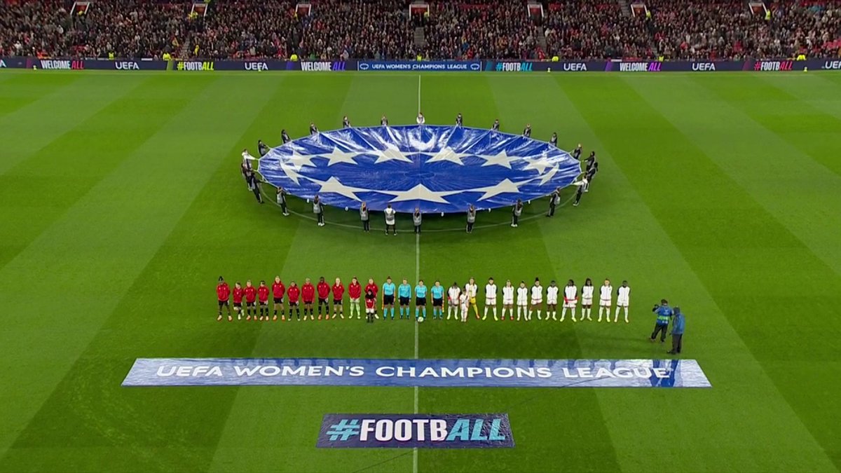 History is made in the #UWCL! 🙌 It is the first time Manchester United Women have played a European game at Old Trafford.