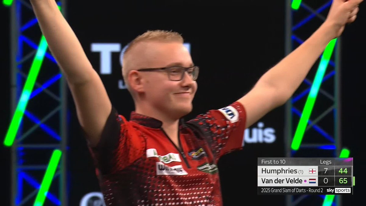 VAN DER VELDE OPENS HIS ACCOUNT! Take a bow Jurjen van der Velde! The young Dutchman takes in the applause after avoiding the whitewash against a rampant Humphries! 📺 #GSOD | R2