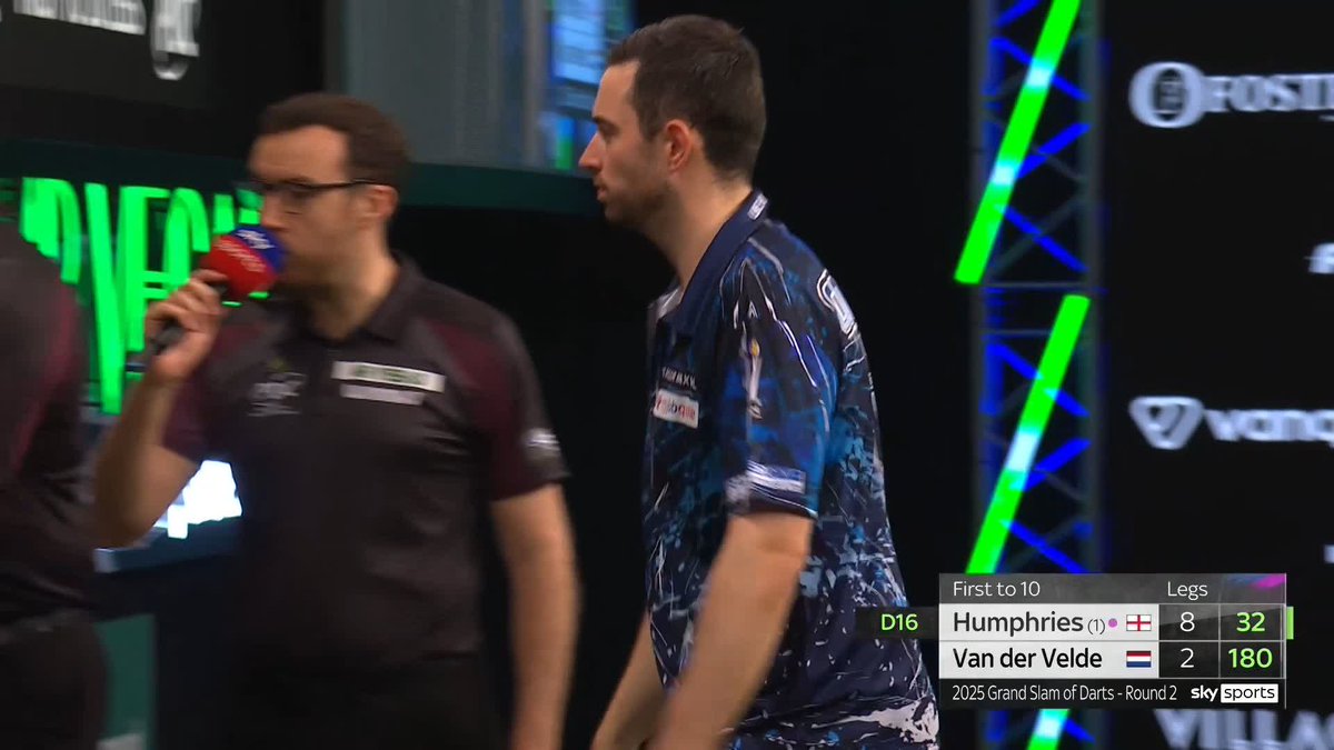 HUMPHRIES ON THE CUSP! The world number one refuses to relent! Humphries - still averaging 108 - extends his lead to 9-2 against Jurjen van der Velde! 📺 #GSOD | R2
