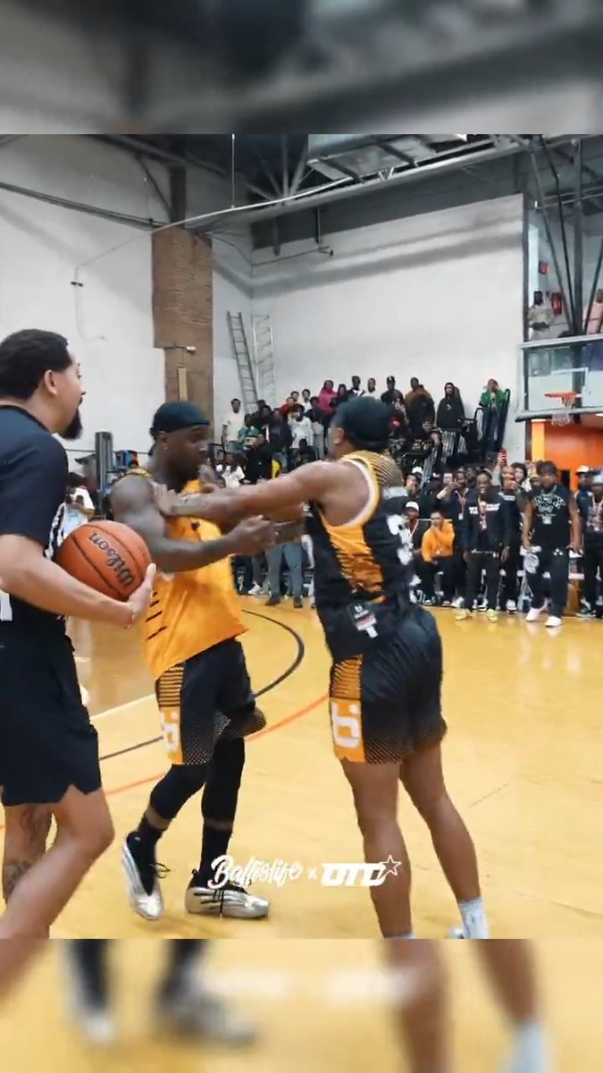 Nesco took down ex NBA star, Ty Lawson, at the Ballislife x OfftheDribble PPV 1v1 event 🤯🤯
