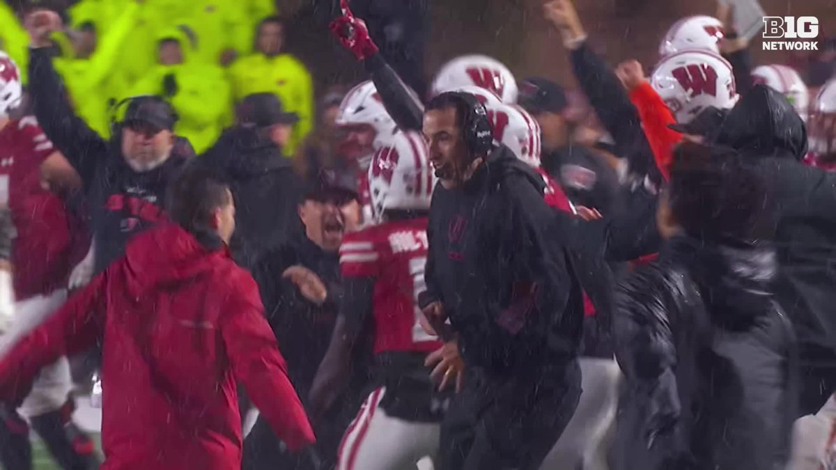 "When you watch them play, they play their hearts out." Urban Meyer on Wisconsin Football 🗣️