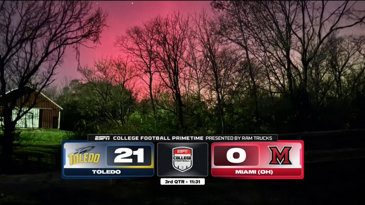 MACtion under the northern lights in Ohio 😯