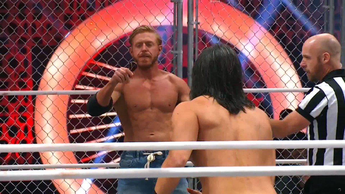 CASSIDY USING HIS OWN SUNGLASSES AS A WEAPON! Watch #AEWDynamite Blood &amp; Guts LIVE on TBS &amp; HBO Max