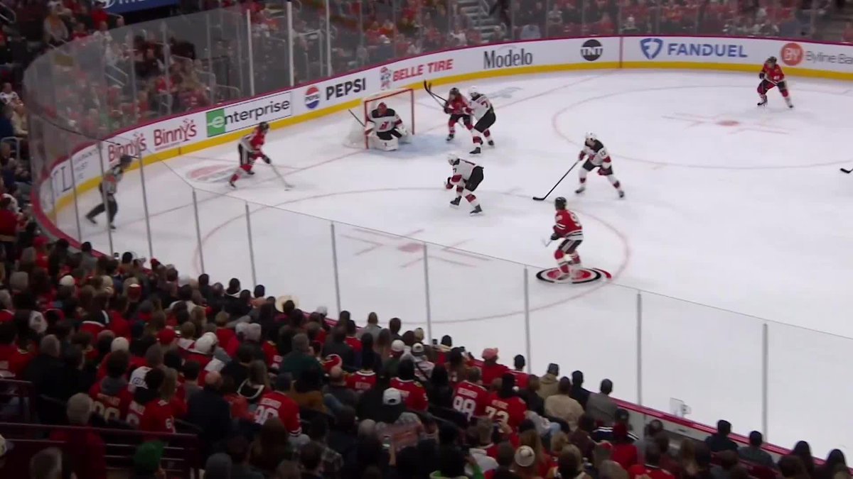 Connor Bedard is the ULTIMATE threat on the ice, the boys break down his first period goal ⬇️