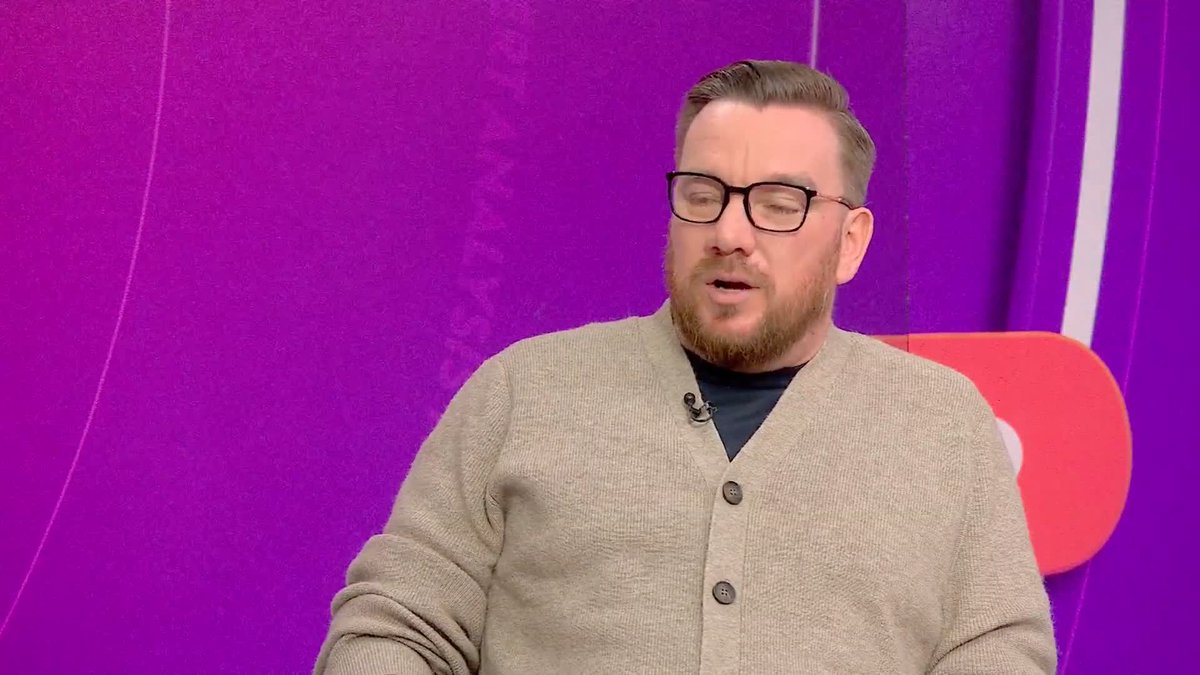 🗣️ ''I do believe being at Arsenal gives more of a chance to get in the England set up'' Jamie O'Hara reveals his thoughts on who get's considered for the England squad and why 💭