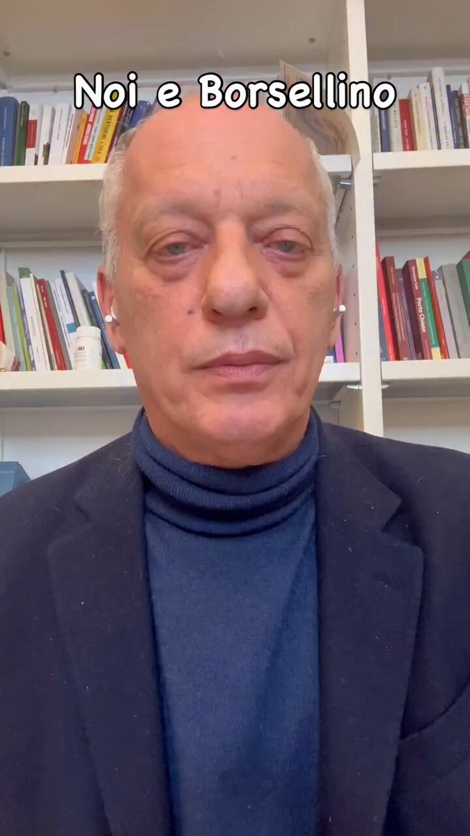 PETER GOMEZ SI SCUSA... MA CON LE PEZZE PEGGIORI DELLO STRAPPO! FALCONE INTERVISTA INVENTATA a Repubblica 1992 → NON ESISTE. BORSELLINO A SAMARCANDA 1991 → MAI STATO OSPITE. Teche Rai: ZERO. E ora Gomez? Tira fuori un intervento di Borsellino del 1987 per dire che era contro la riforma accusatoria. PECCATO CHE: “L’intervento di Borsellino citato sia del 1987… mentre la legge Vassalli che istituisce il processo ‘accusatorio’ con parità del PM e della DIFESA davanti ad un giudice TERZO sia del 1988!!” Borsellino criticava un sistema INQUISITORIO, PRIMA della Vassalli. DOPO il 1988, con PM parte in causa, Falcone voleva la separazione delle carriere. Borsellino mai si oppose pubblicamente alla separazione post-Vassalli. Gomez, smettila di fare il mago con le date. Il Fatto Quotidiano non sbaglia: INVENTA. Falcone e Borsellino meritano rispetto, non propaganda. #FakeNewsQuotidiane #GomezLasciaPerdere #GiustiziaNonSiFalsifica Peter Gomez