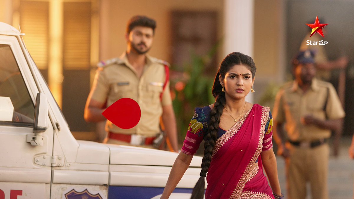 అసలు అవసరమే రాదనుకున్న ఈ గడుసు పిల్ల, ఇప్పుడు పోలీస్ అబ్బాయి దగ్గరికి ఎందుకెళ్లింది? 👀⚡️ #NuvvulekhaNenuLenu Coming Soon on #StarMaa #StarMaaPromo