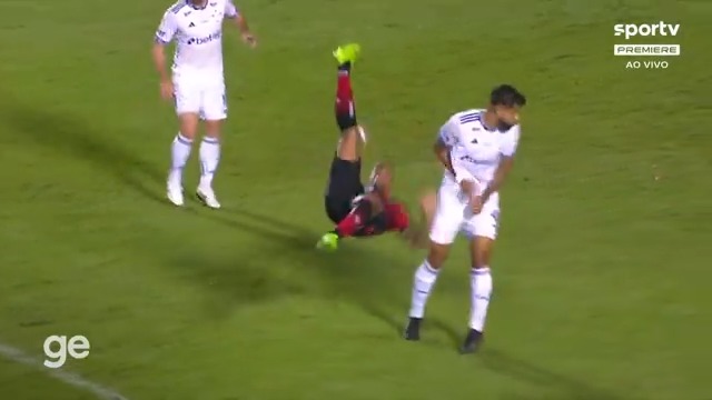 Alerrandro, ex-Red Bull Bragantino e Vitória, está CONCORRENDO ao Prêmio Puskas pelo gol contra o Cruzeiro. não seria nenhum absurdo ele ganhar…