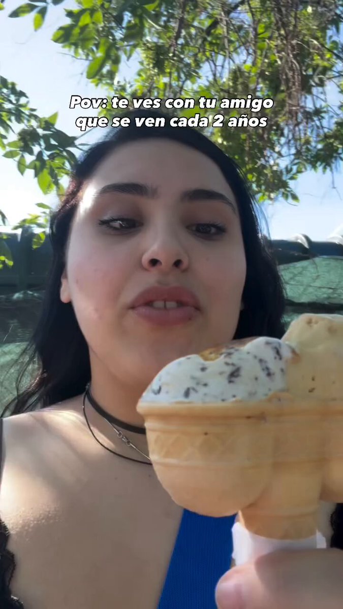 📲 | LA VIDA DE DOS INFLUENCERS. ☀️💋 cami jara junto a sebi manzoni paseando hoy para aprovechar el buen dia!! — vía reel de cami ⭐