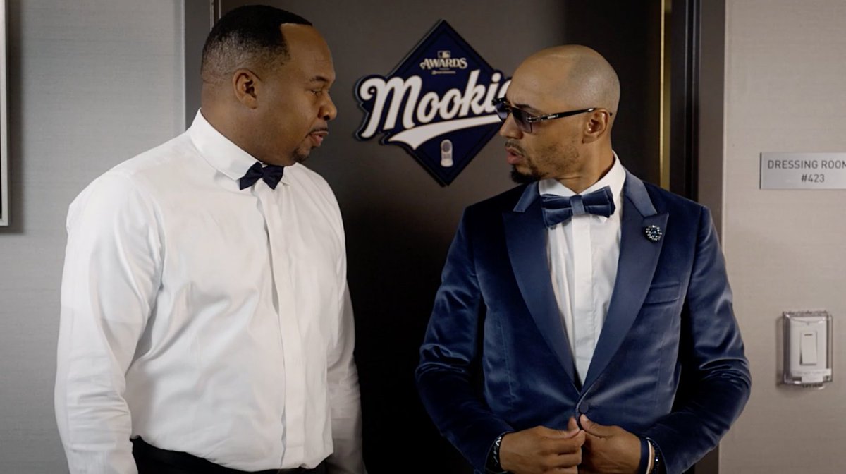 Don't mess with Mookie when he's in pregame mode... 📺 The 2025 MLB Awards presented by MGM Rewards is LIVE on MLB Network!