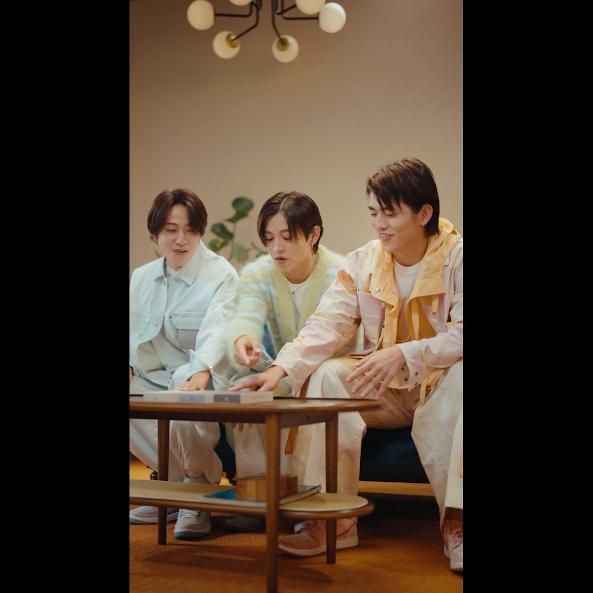 橋本将生さん、猪俣周杜さん、篠塚大輝さんが 選んだ Google Pixel 10 Pro XL の色は...？👀 ▼Google Pixel Japan 公式 Instagram で情報を配信予定！ #MasakiとShutoとShinoとGooglePixel