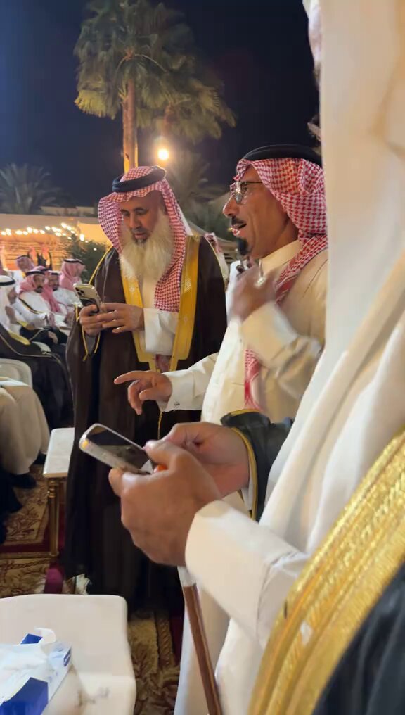 رحم الله الأمير محمد الأحمد السديري ورحم الله محمد الدرزي ابوعفات شيخ عشيرة الدغمان من الرولة وابن رشيدان ورحم الله رجال تلك الحقبة الزمنية الرائعة ..