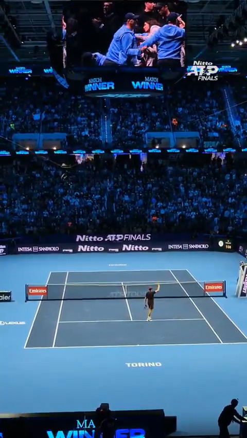 Another day, another W ⚡️ Jannik Sinner keeps on rolling in Turin as he claims top spot in the Bjorn Borg Group, defeating Shelton 6-3 7-6(3) #NittoATPFinals