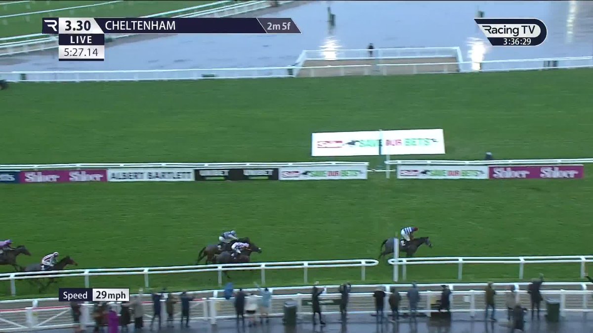 Patience is key 🔑 No Drama This End times it perfectly to storm home and win the @albert_bartlett Novices’ Hurdle 🙌🏼