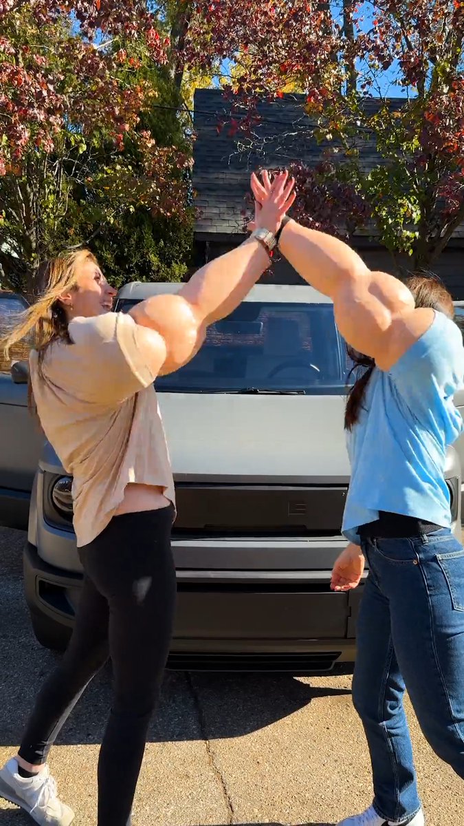 We’re bringing back crank windows. Don’t forget to switch sides so both arms get strong 💪💪