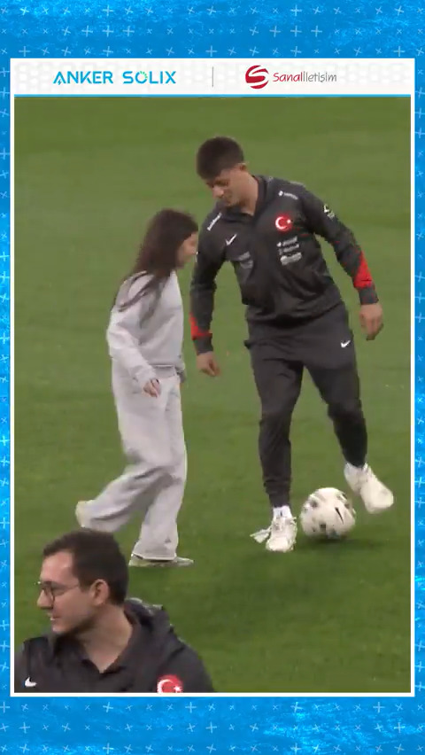 Arda Güler ile TFF Başkanı İbrahim Hacıosmanoğlu'nun kızı Ela'nın futbol keyfi 😅