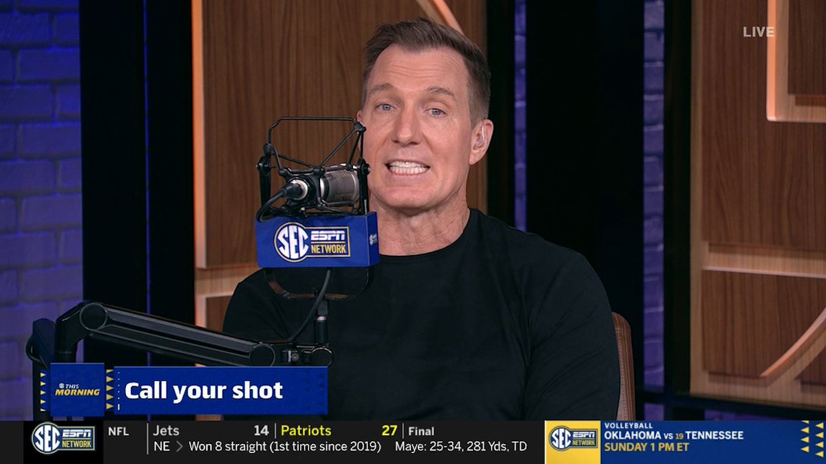 "Oklahoma is a perfect fit for beating Alabama." Chris Doering and Peter Burns are both picking Oklahoma to upset Alabama 😮
