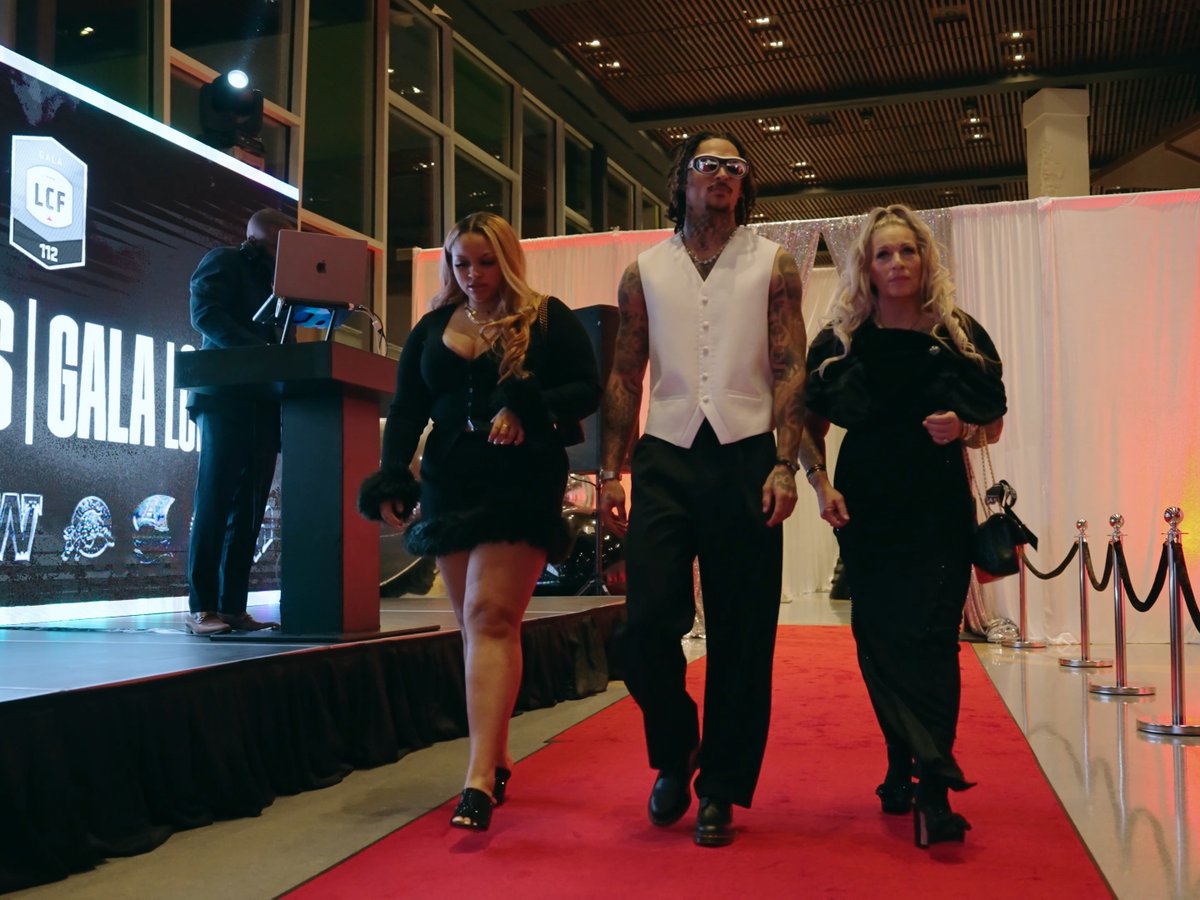 could sense the aura before he even stepped onto the red carpet 🥶 #ForTheW