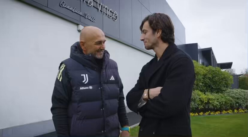 Musetti “Son venuto a osservare da tifoso.” Spalletti “Ah sì, sei dei nostri?” Musetti “Alla grande, da sempre.” 🤍🖤